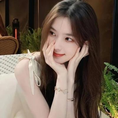 天王之女被曝晒豪宅名表，连日来校园画面流出